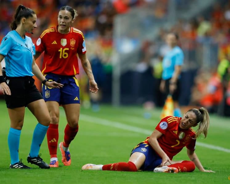 Spain cruise to 4-0 first-leg win over Sweden in Nations League semi