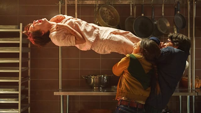 【满城三带黄金甲】“Black Phone 2”：电话宇宙开启，电话反而多余