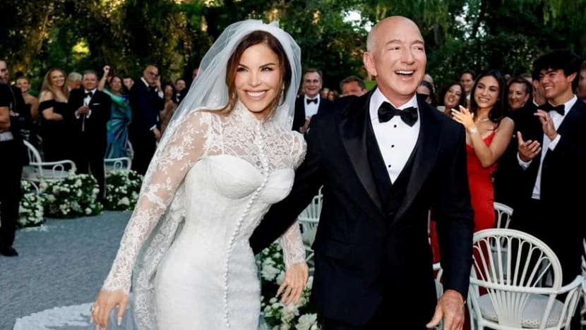 Intip pernikahan super mewah Jeff Bezos-Lauren Sanchez di Venesia: Cinta bertabur jutaan euro