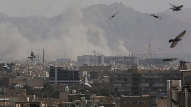 美以空袭伊朗震动国际 各国立场分歧吁降温