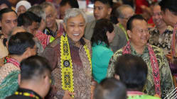 Related article image