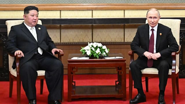 普京和金正恩在中国进行双边会谈