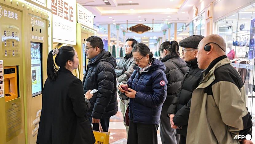 Chinese cash in jewellery at automated gold recyclers as prices soar