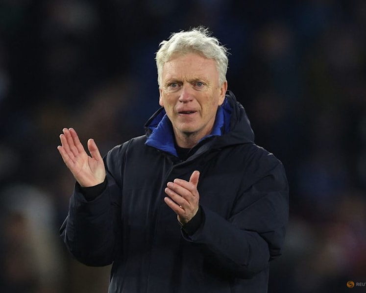 Everton's Moyes vows to celebrate again after yellow card for pitch invasion joy