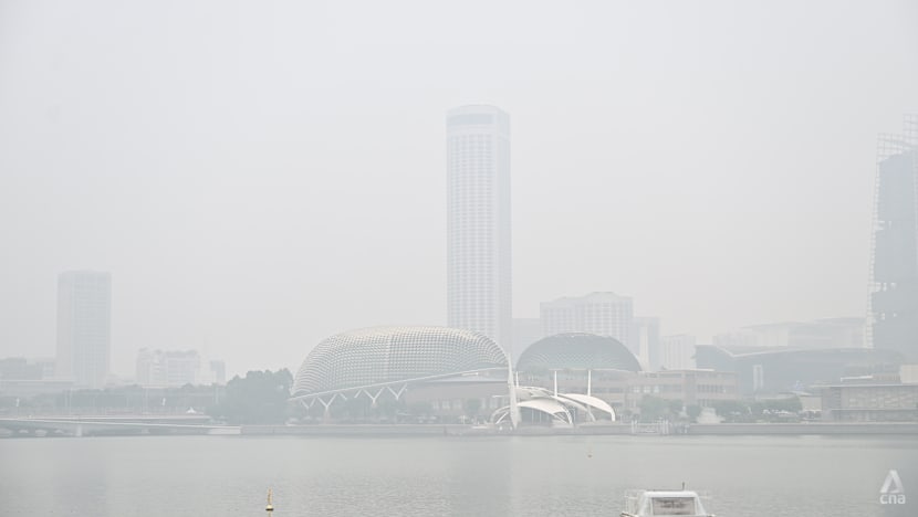 Singapore haze: Hourly PM2.5 reading surges to 284 in the west, enters very high band