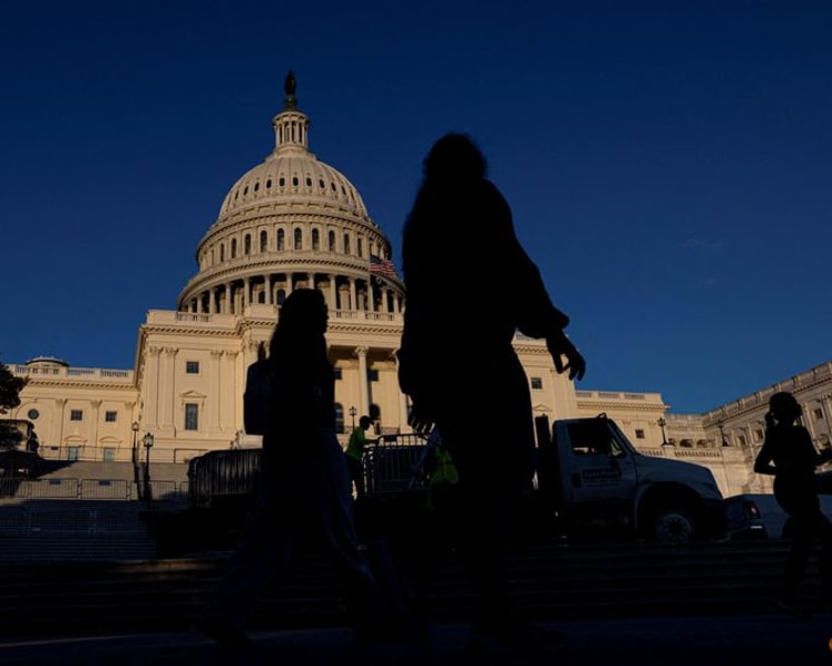 US Congress passes massive defence bill that includes support for Ukraine and Europe
