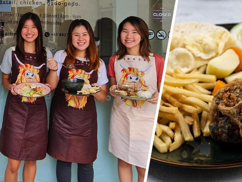 Uni Undergrad, 21, Serves Sedap Indonesian Oxtail Dishes At Toa Payoh Café With Sisters