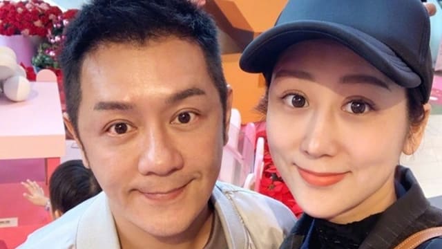 网友吃饭偶遇陈浩民、蒋丽莎，夫妻私下互动是什么样的呢？