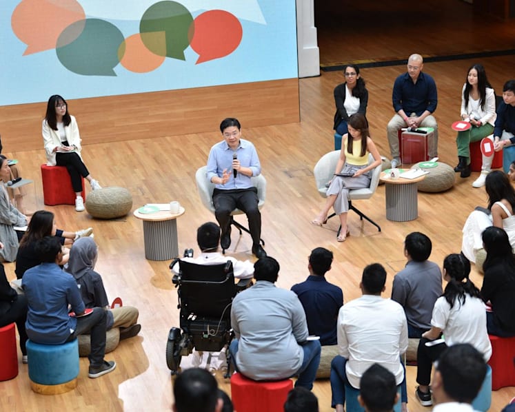 Singapore studying how to provide more opportunities to encourage lifelong learning 
