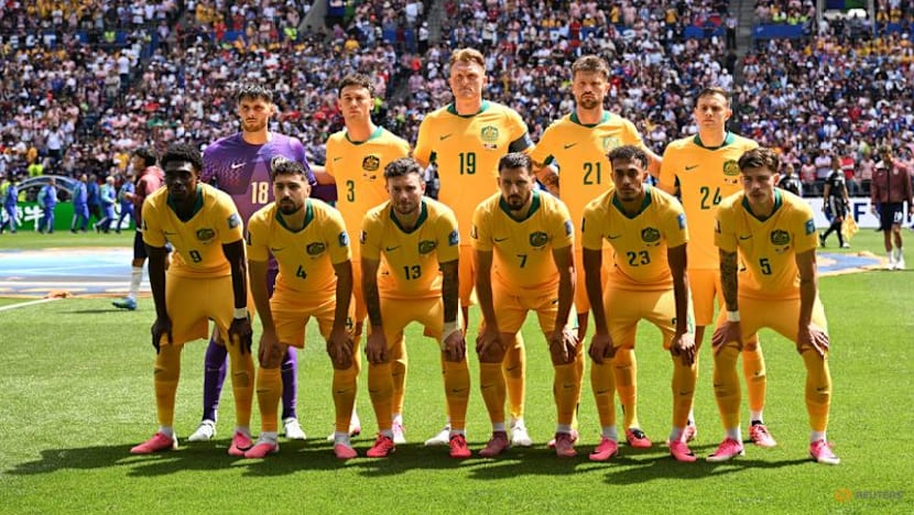Australia, Paraguay plot path to knockout phase in Bay Area battle