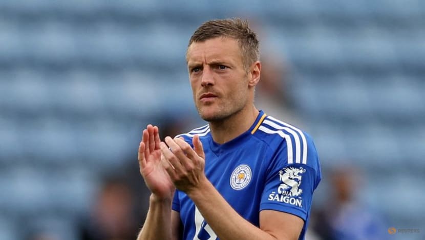 Vardy, Ayew end Leicester's home scoring drought in win over Southampton Vardy, Ayew end Leicester's home scoring drought in win over Southampton