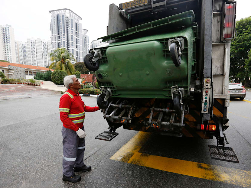Waste collectors get 1 day off a week, not allowed to work more than 12 hours daily