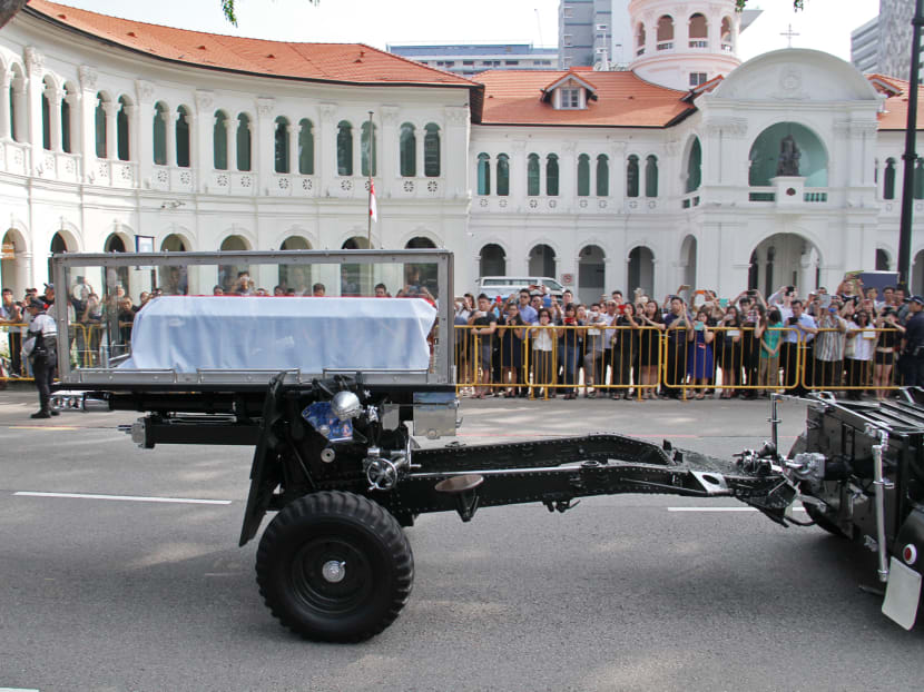 Loyal staff give Mr Lee Kuan Yew final send-off