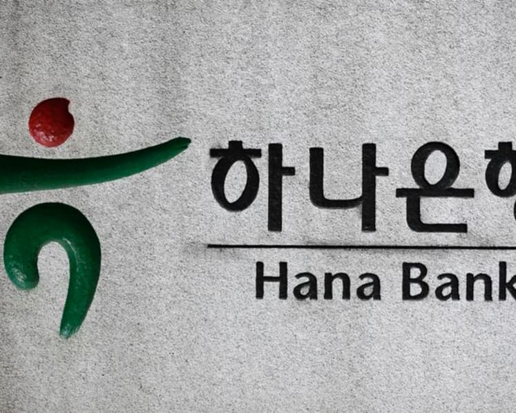 Hana Bank to acquire stake in Dunamu for $700 million, filing says