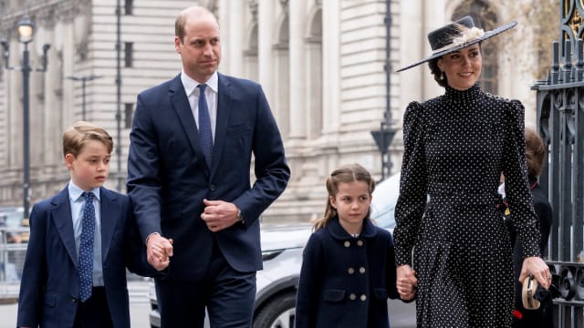 9岁Prince George学坏了？爆在学校耍大牌、呛同学