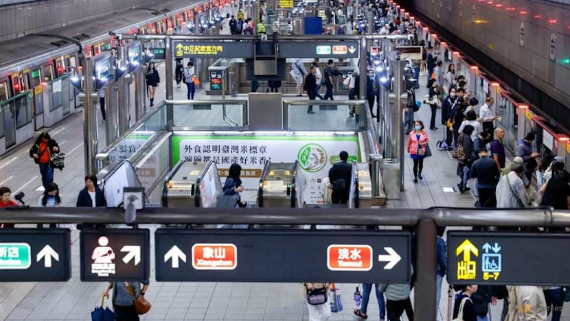 Taiwan economy could grow close to 6% this year, statistics chief says