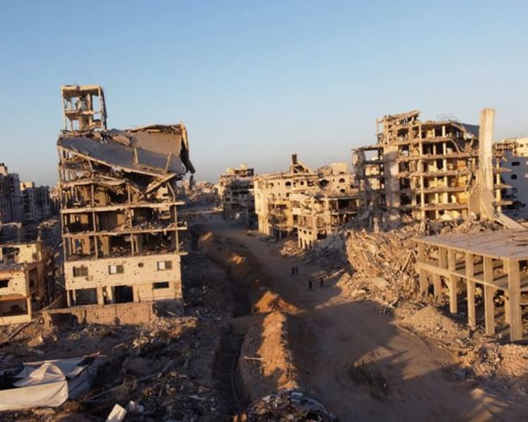 Hamas hands over bodies of two Israeli hostages