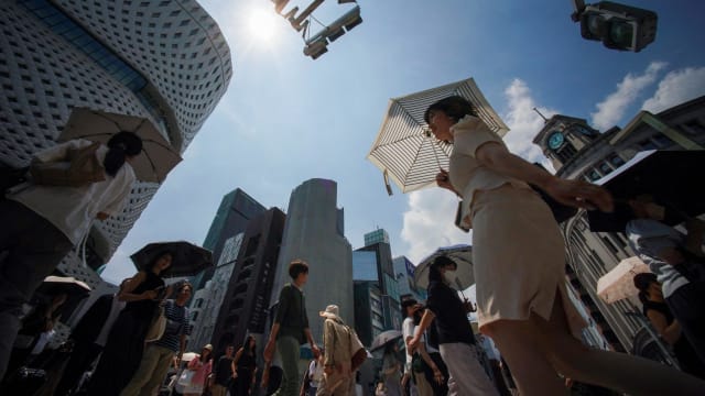 日本关东冲绳等26县市发布中暑警戒警报