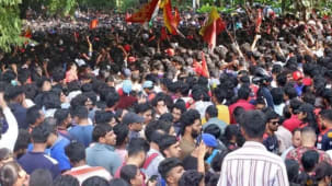 பெங்களூரு கிரிக்கெட் அரங்கக் கூட்ட நெரிசல் - கிரிக்கெட் அணியைக் குற்றஞ்சாட்டிய கர்நாடக அரசு  
