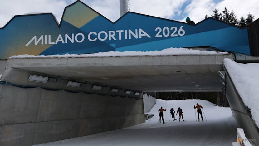 Biathlon-Fanatical Fans brave early start and bitter cold as Winter Games come to Anterselva
