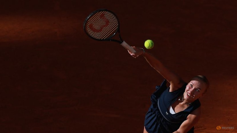 Holder Gauff joins big-name exodus, Sabalenka solid at French Open