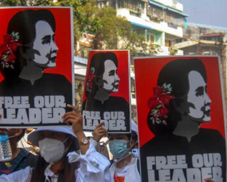 Southeast Asian nations urge halt to violence in Myanmar