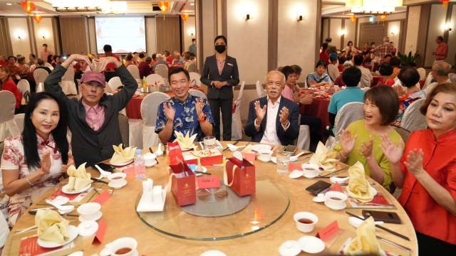 福气满满！逾200乐龄人士包括巫族 齐聚一堂欢庆龙年