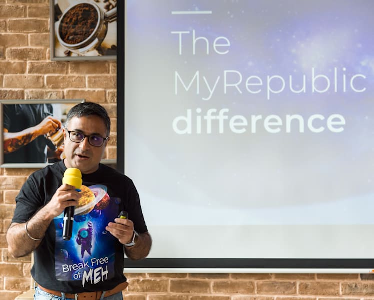 MyRepublic enters mobile scene with ‘boundless’ data, 3 new mobile plans from S$35