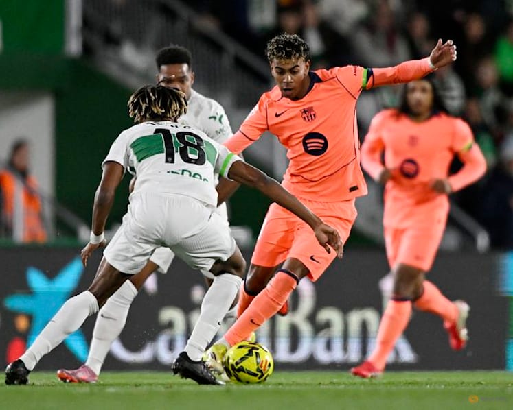Yamal guides Barcelona to 3-1 win at Elche