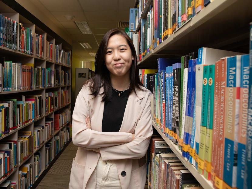 Jurong Pioneer Jurong College student Pearlyn Chen took up a part-time job doing administrative work at a tuition centre to help her family.