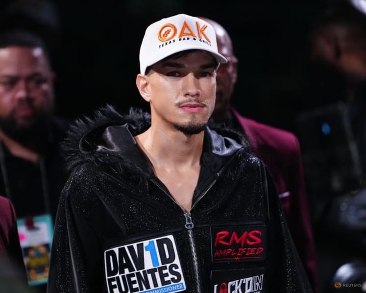 Figueroa withdraws from Kameda fight due to illness after losing WBA featherweight title