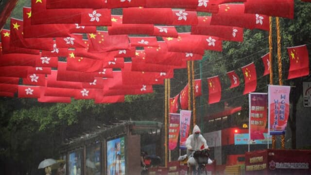 台湾上调中国大陆港澳旅游警示  建议避免非必要旅行
