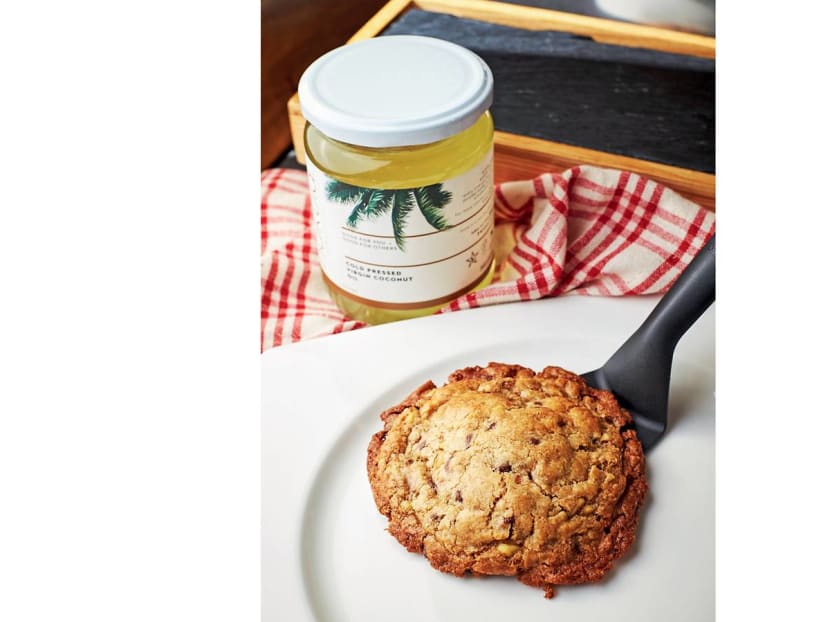 This Vegan Cookie Recipe From Cookie Monster's New Book Is Surprisingly Yummy