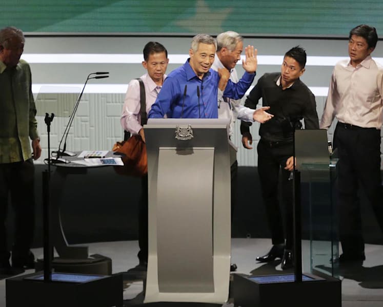 Unity will see S’pore through challenging times: PM