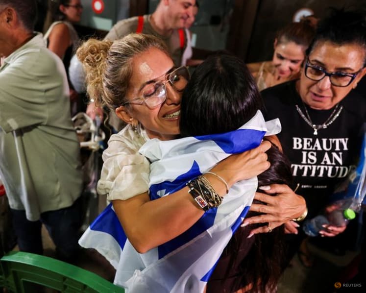Israeli airline El Al says will run flights to return Israelis from Dubai