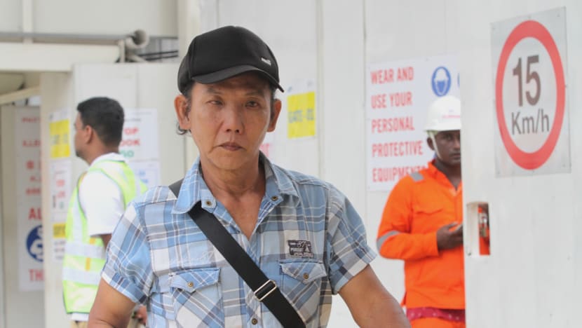 Man, 60, charged with sticking toothpicks in bus seats