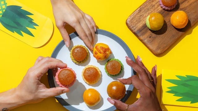 黄梨挞迎蛇年，大玩造型、口味、包装搏出位！你看上哪款？