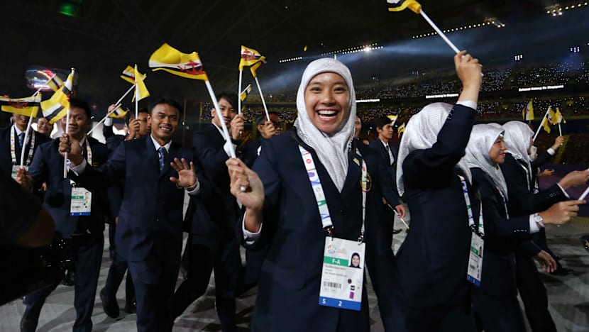 Highlights of the 2015 SEA Games opening ceremony