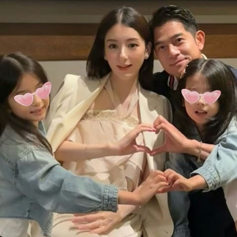 方媛挺8个月孕肚拍视频，郭富城买这2样东西宠妻！