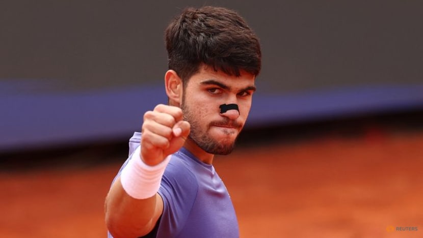Alcaraz beats Draper at Italian Open, Sabalenka felled by Zheng Alcaraz beats Draper at Italian Open, Sabalenka felled by Zheng