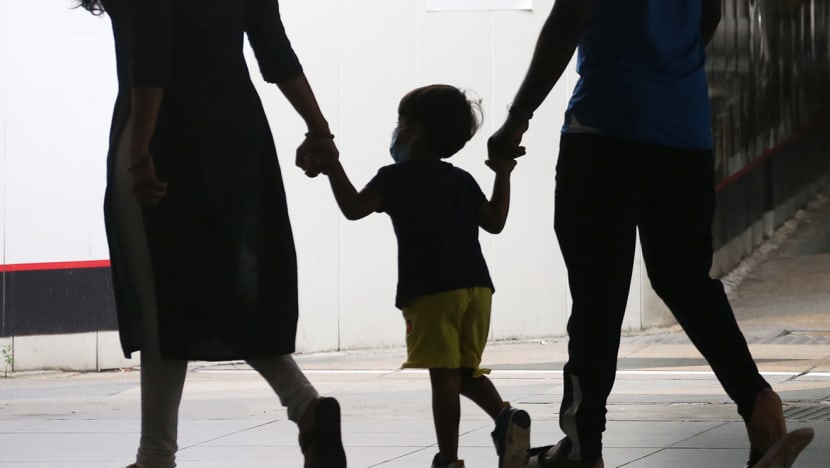 Covid-19: Expert committee looking into extending vaccination to children aged 5 to 11