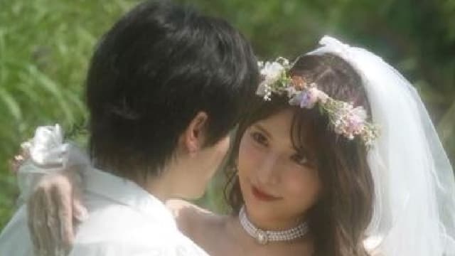 爱情长跑12年　日本变性女星嫁了！