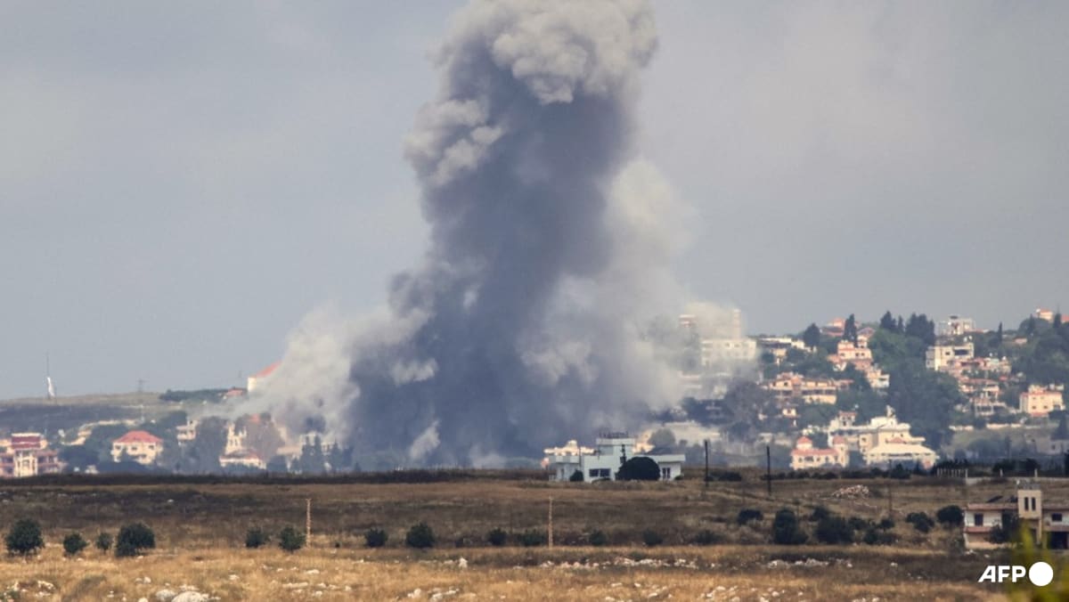 Israel launches more south Lebanon strikes after warnings