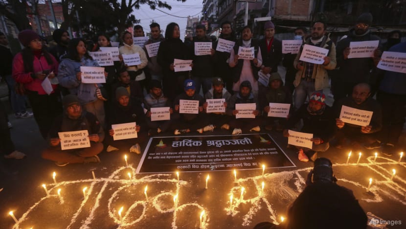 Relatives protest slow autopsy of Nepal plane crash victims