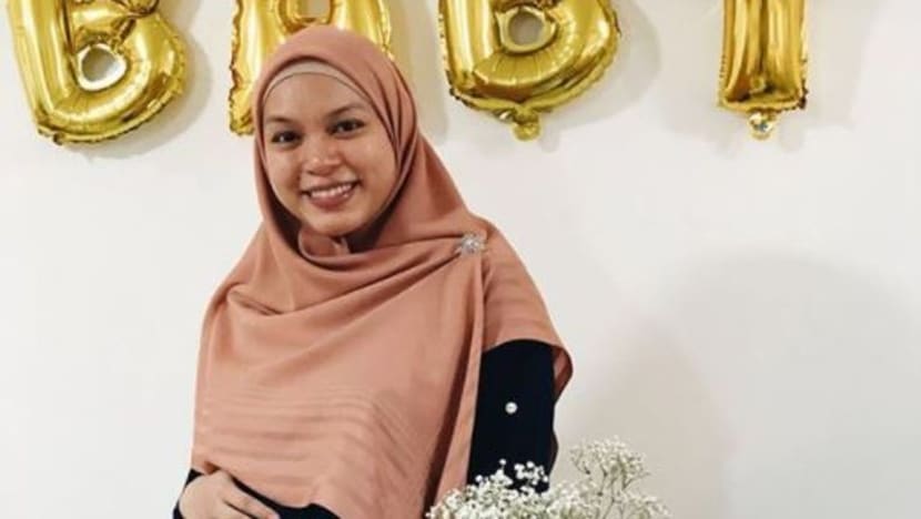 Penyanyi Nur Sylvia Ratonel sudah bergelar ibu