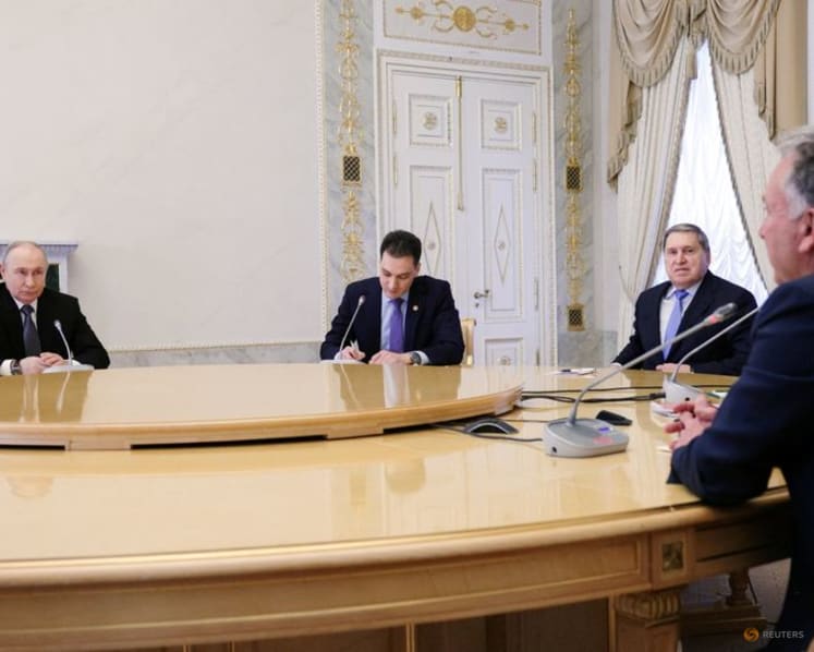 Kremlin sees little 'substance' in Ukraine peace ideas