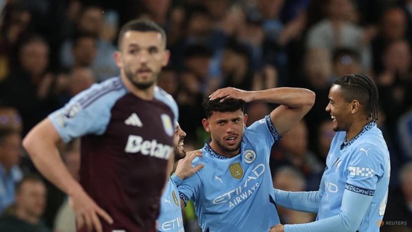 Late Nunes goal lifts Man City to thrilling 2-1 win over Villa