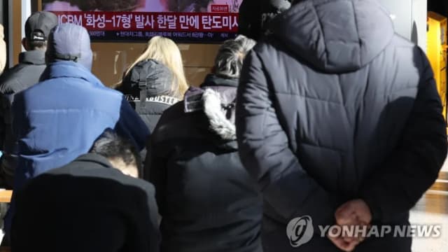 韩国指朝鲜向东部海域发射两枚中程弹道导弹