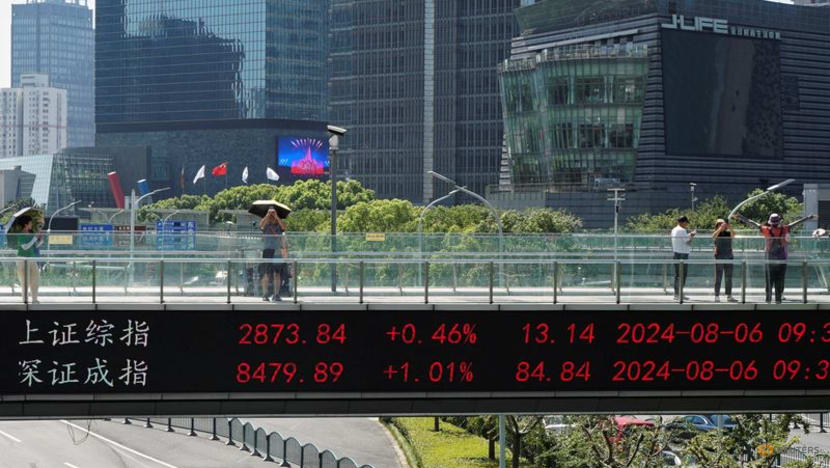 Treasury yields rise, stock falls pressured by stronger-than-expected US jobs data Treasury yields rise, stock falls pressured by stronger-than-expected US jobs data