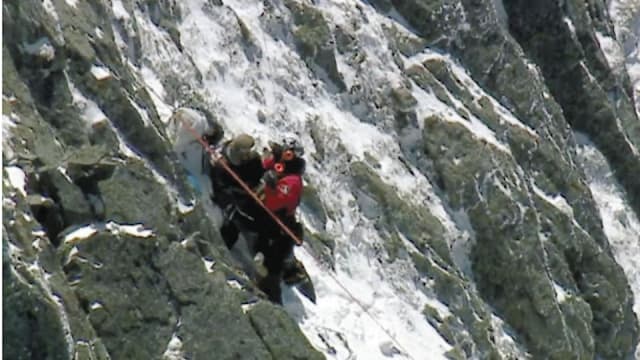 两港男困日本飞驒山脉 一人获救一人受困